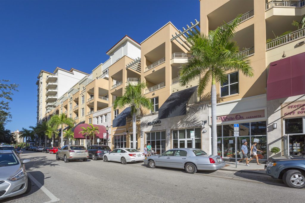 The Shoppes at Sarasota Row